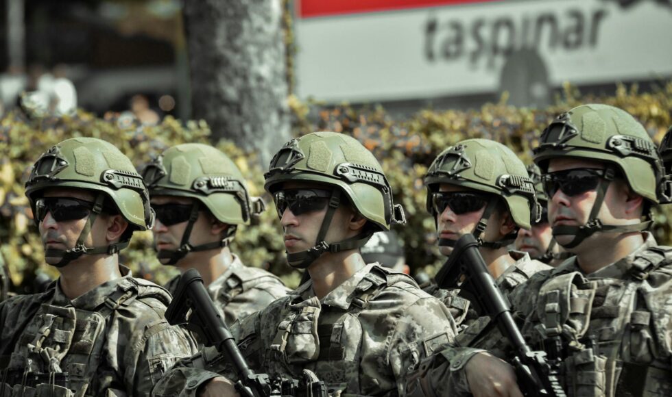 18 Yaşından Küçükken Türk Vatandaşlığını Kazananların Askerlik Yükümlülüğü ve Muafiyet Durumu