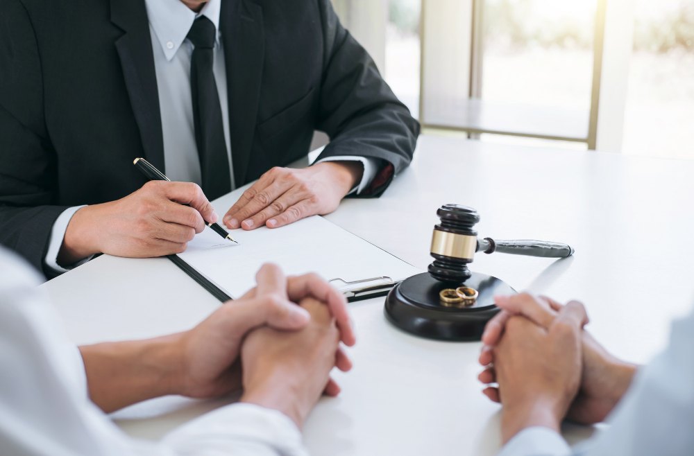 Boşanma Avukatı Nedir? Boşanma Avukatı Ücretleri Nelerdir?