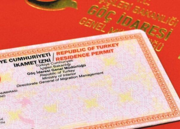 ikamet-izni-nasil-alinir-cesitleri-harc-odeme-930x500-1